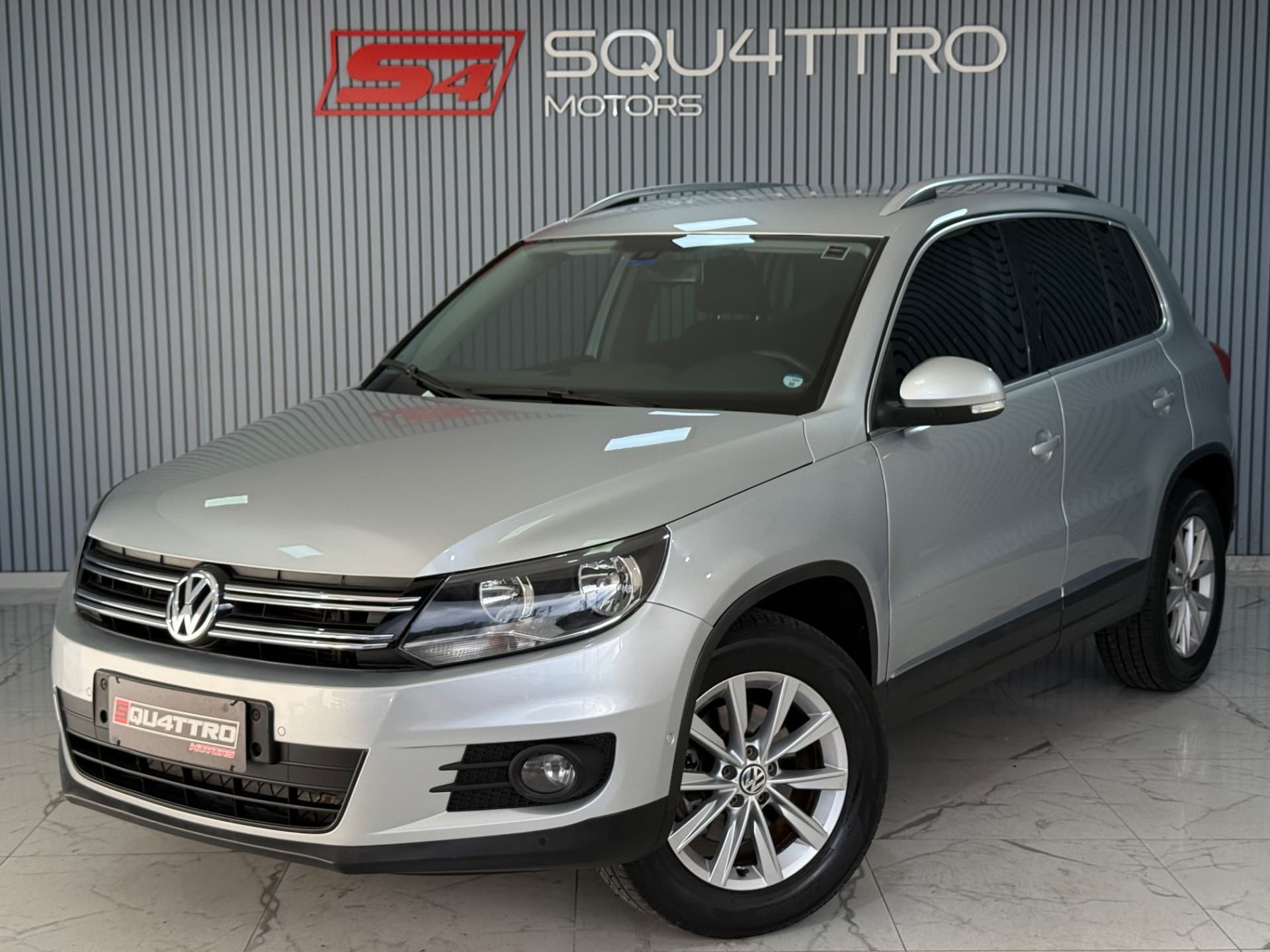 Volkswagen Tiguan 2.0 2013 foto 1