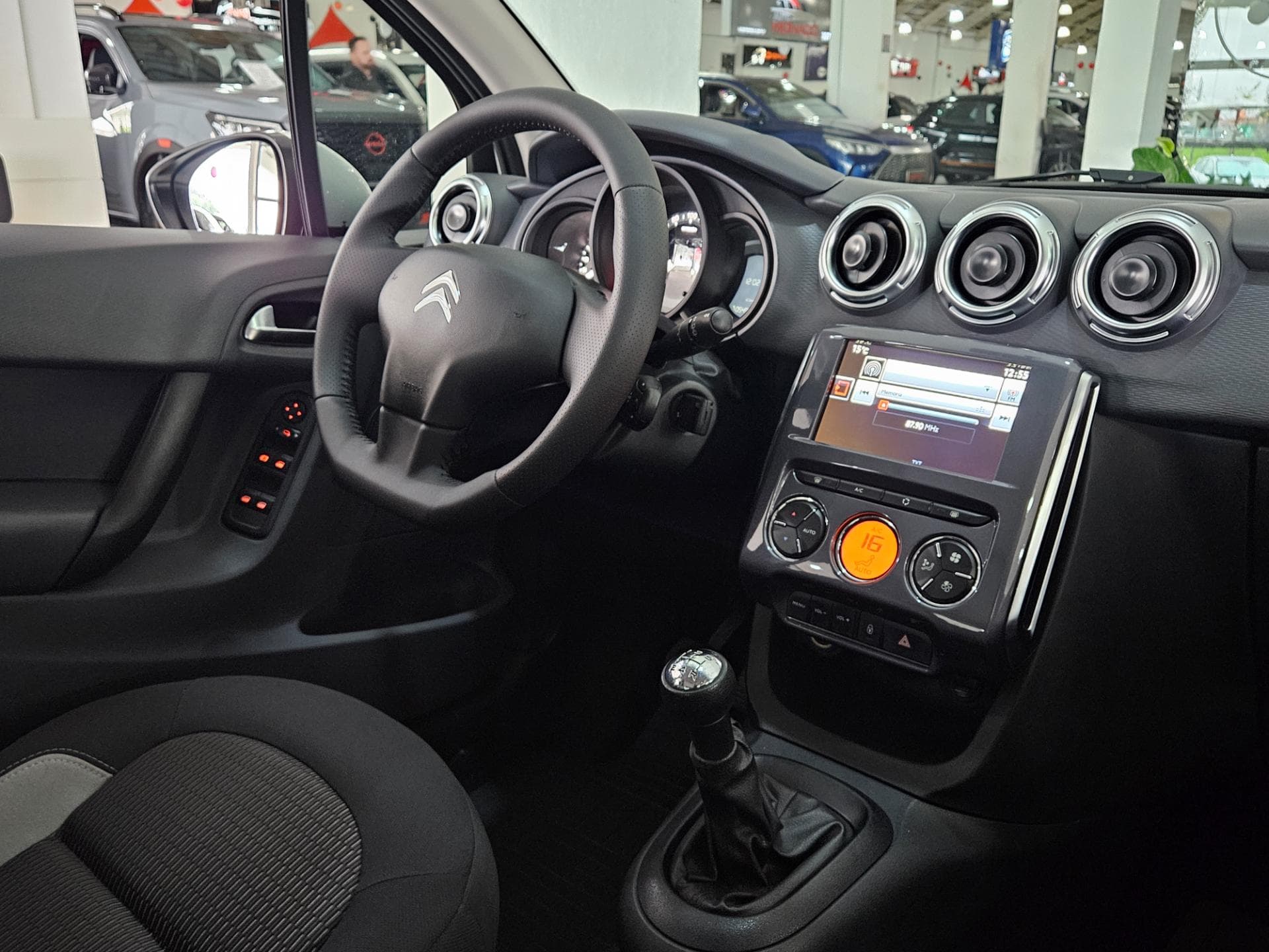 Citroen C3 Ptech M Tend 2017 miniatura 7