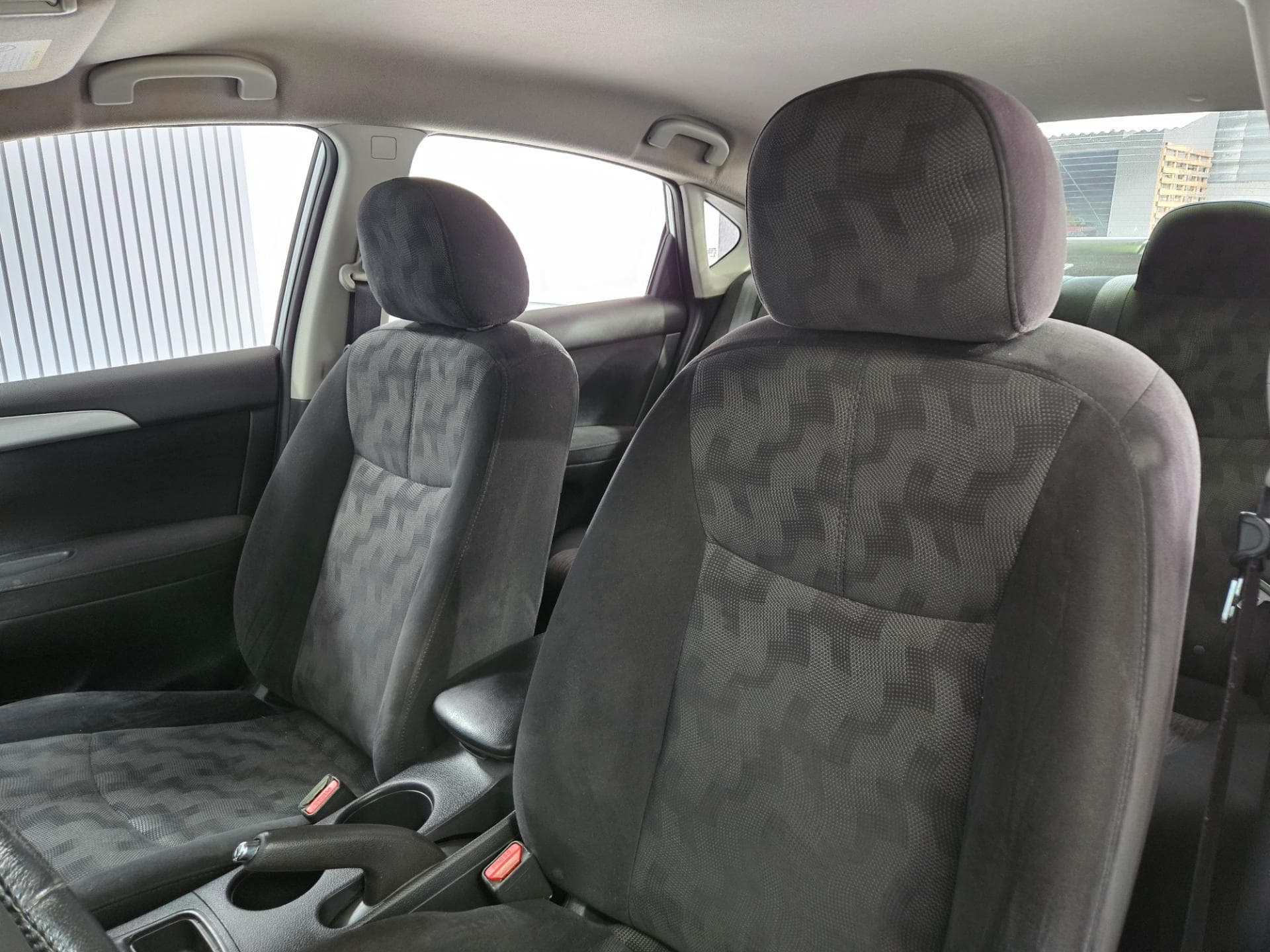Nissan Sentra 20s 2014 miniatura 18