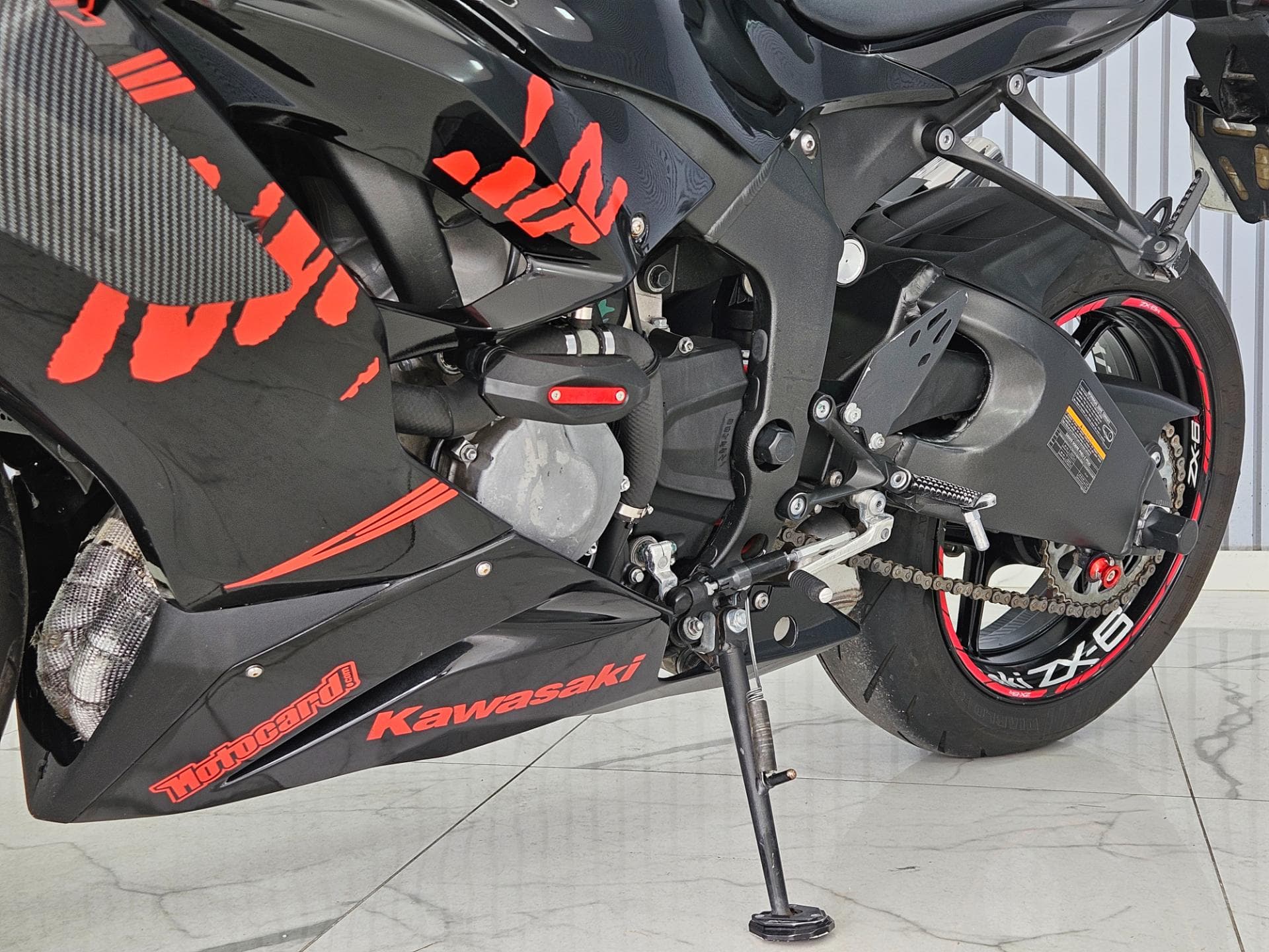 Kawasaki Ninja Zx-6r 2021 miniatura 9
