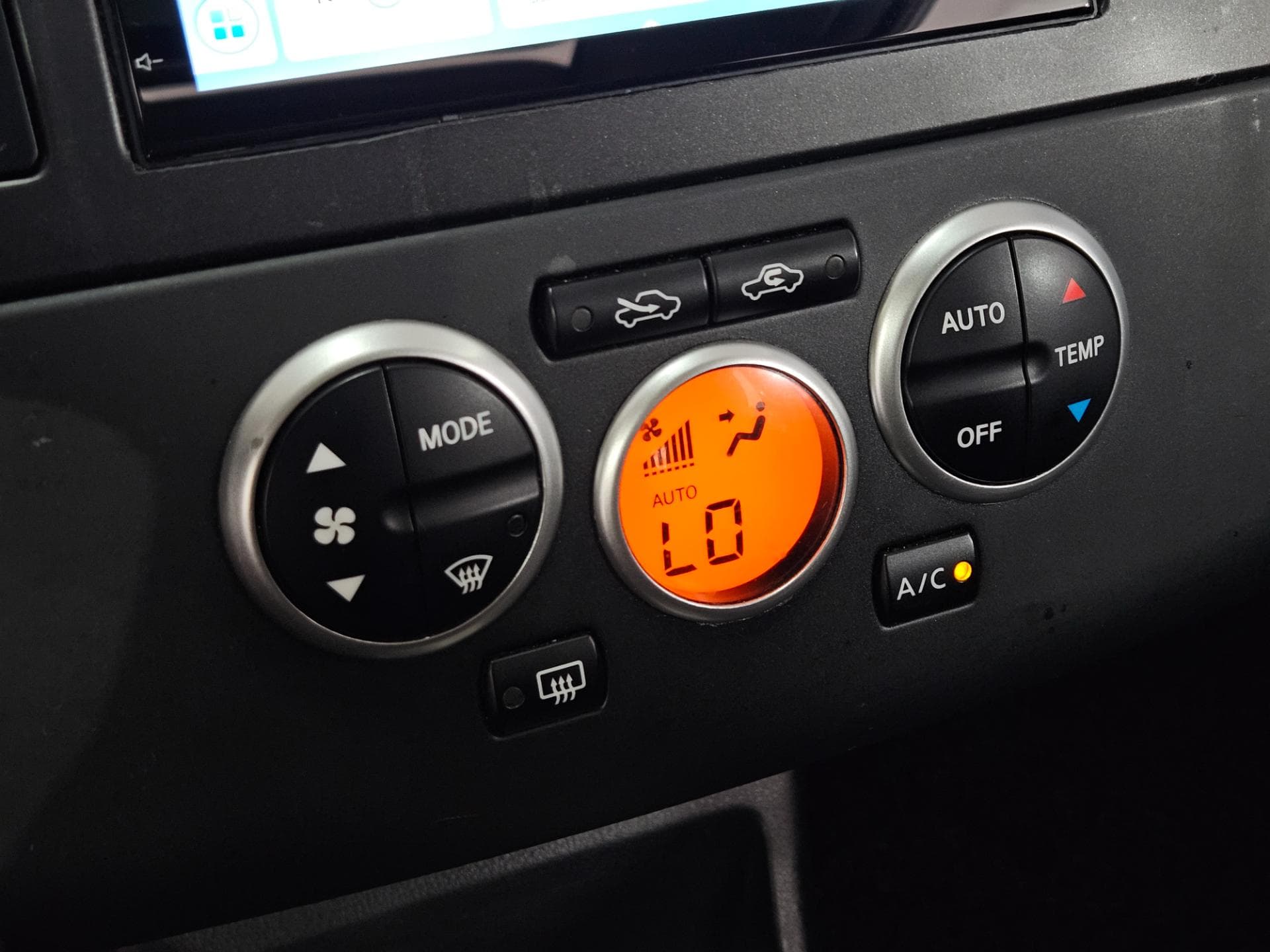 Nissan Nissan Tiida 18sl Flex 2013 miniatura 12