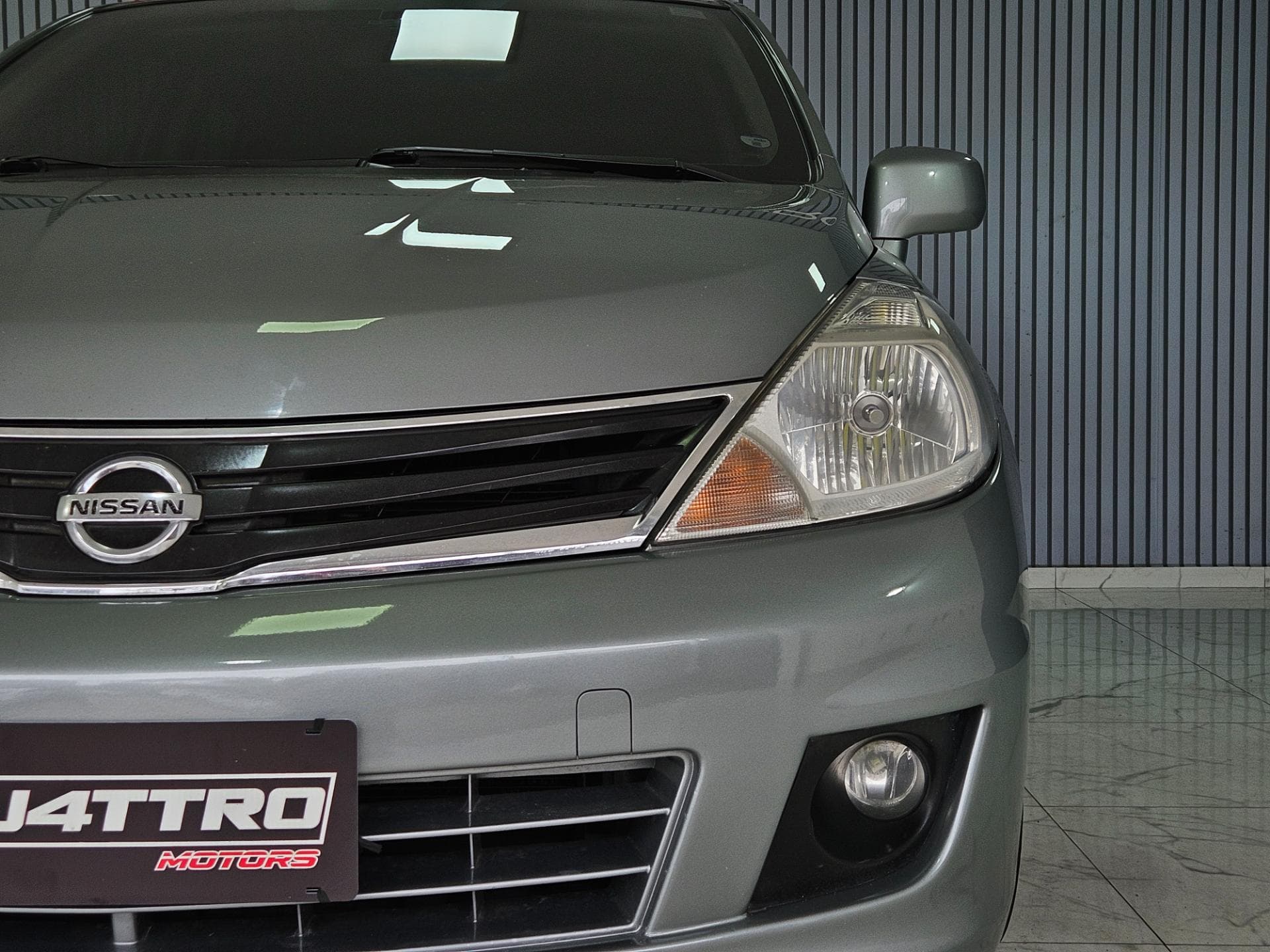 Nissan Nissan Tiida 18sl Flex 2013 miniatura 29