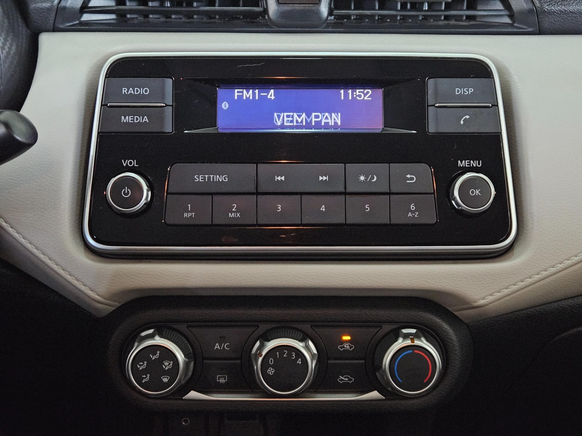 Nissan Versa 1.6 Sense Cvt 2022 miniatura 10