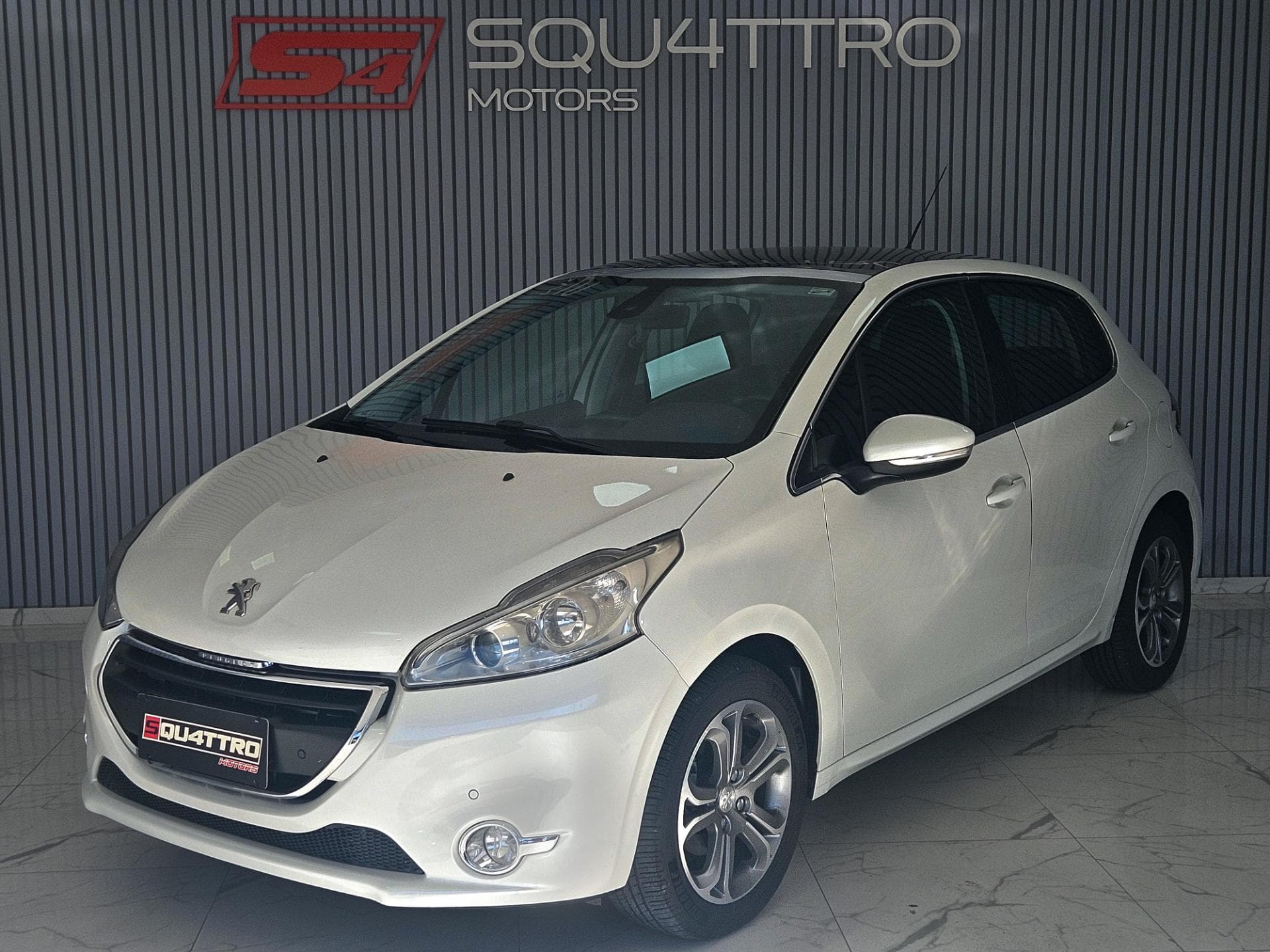 Peugeot 208 Griffe A 2016 foto 1